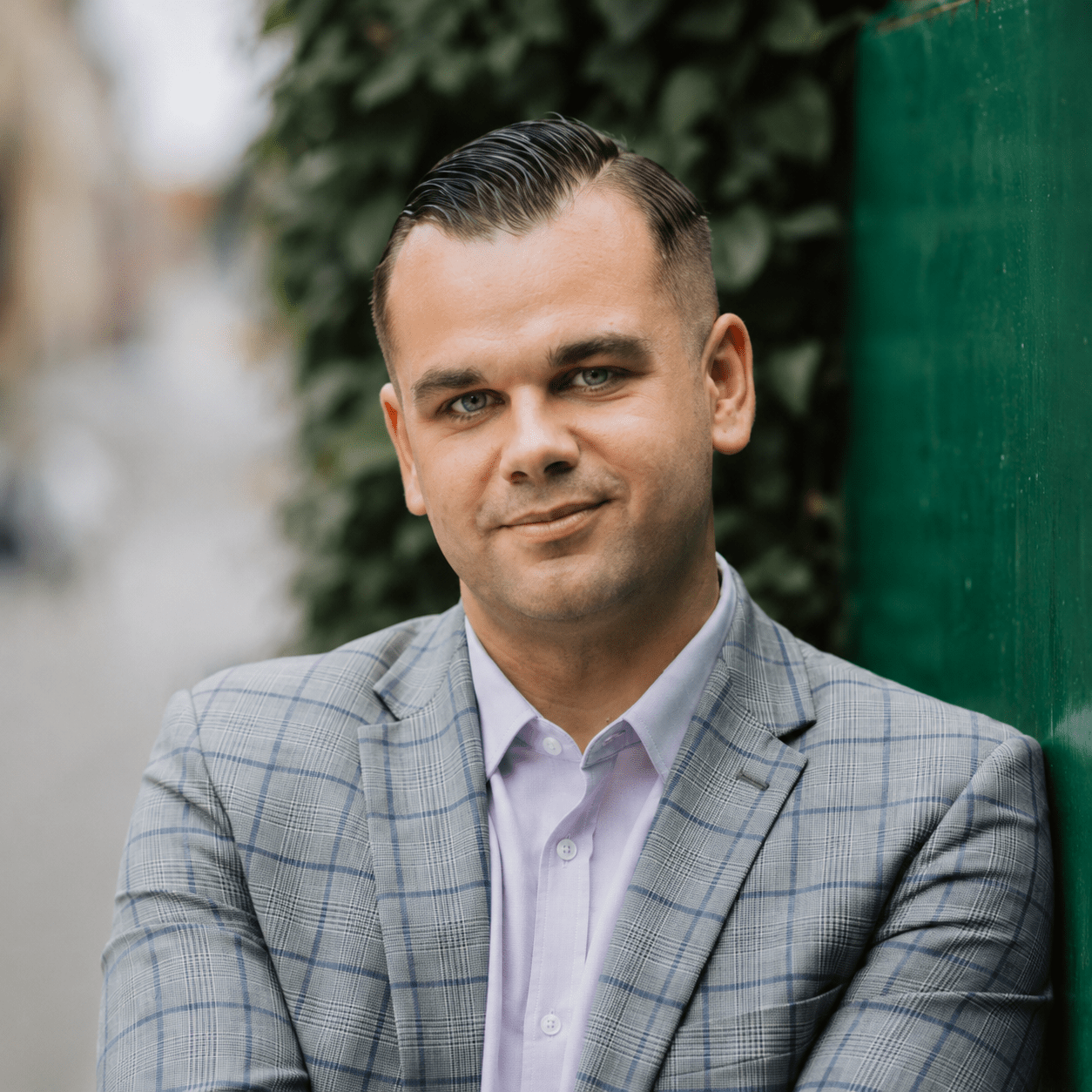 Łukasz Jenczura - Zewnętrzny Dyrektor Operacyjny, CEO, KonsultantLEAN, Firma Jak Zegarek, efektywne procesy, oszczędności